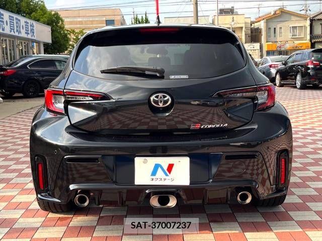 Toyota COROLLA 2023-06 304861-15