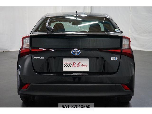 Toyota PRIUS 2019-02 282292-19