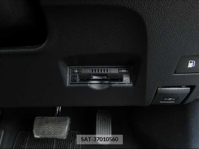 Toyota PRIUS 2019-02 282292-4