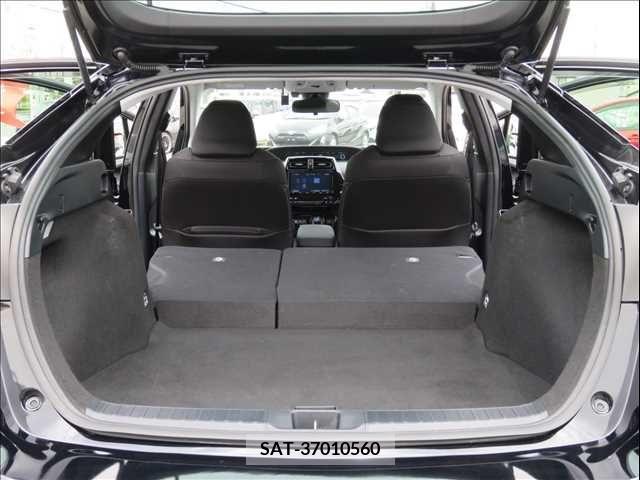 Toyota PRIUS 2019-02 282292-16