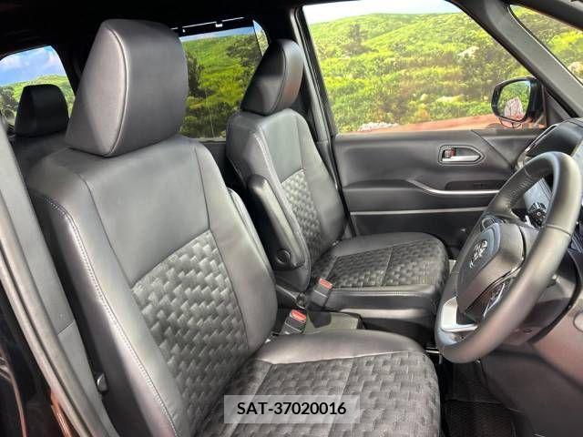 Toyota VOXY 2023-10 291051-8