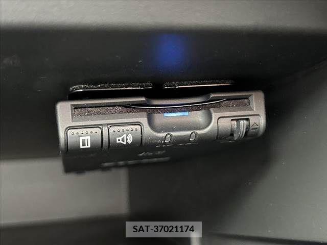 Nissan NOTE 2018-02 392944-24