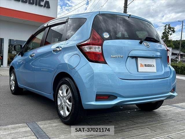 Nissan NOTE 2018-02 392944-12