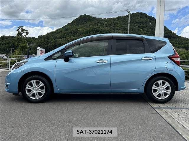Nissan NOTE 2018-02 392944-10