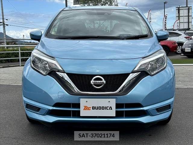 Nissan NOTE 2018-02 392944-8