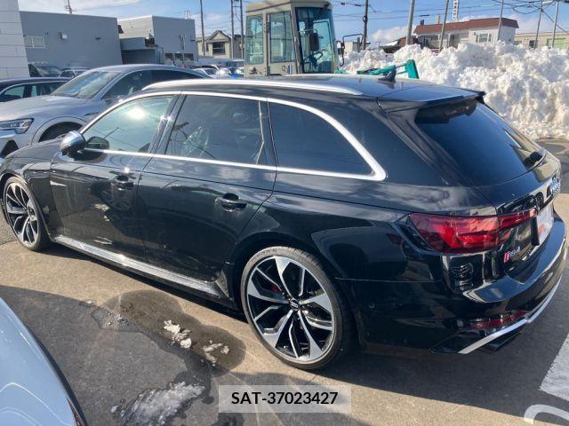 Audi RS4 2019-05 231841-5