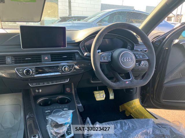 Audi RS4 2019-05 231841-9