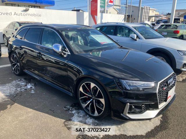 Audi RS4 2019-05 231841-0