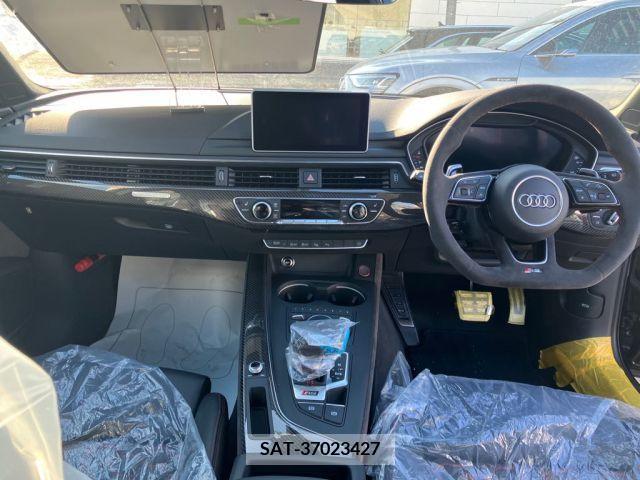 Audi RS4 2019-05 231841-8