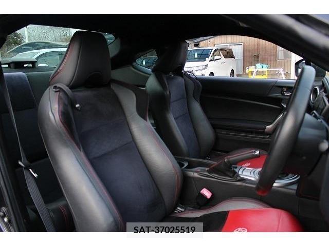 Toyota 86 2012-08 220620-14