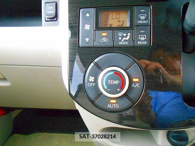 Daihatsu TANTO 2015-12 325795-14