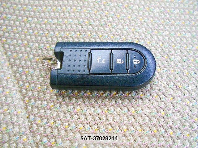 Daihatsu TANTO 2015-12 325795-5