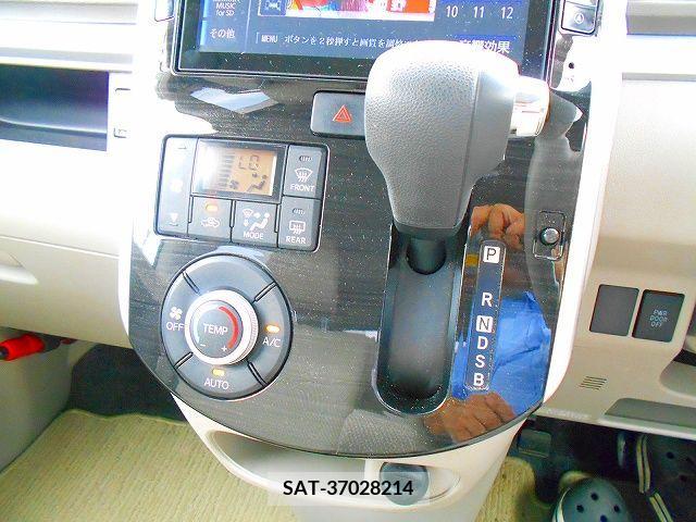 Daihatsu TANTO 2015-12 325795-19