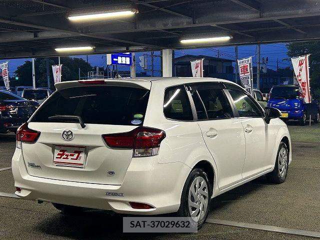 Toyota COROLLA FIELDER 2018-08 329773-2