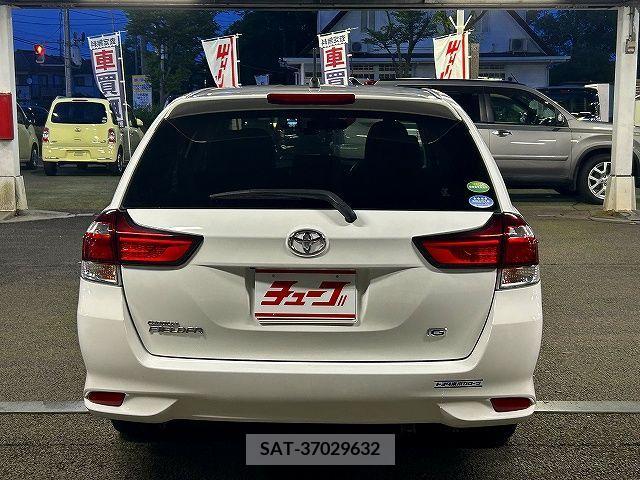 Toyota COROLLA FIELDER 2018-08 329773-22