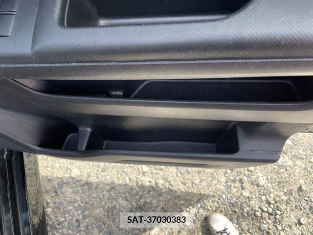 Honda e 2013-11 377127-12