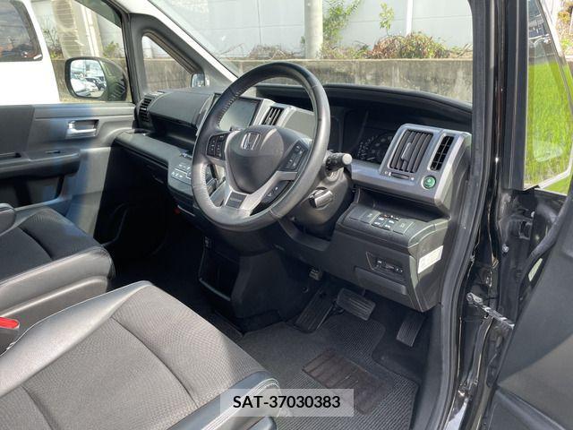 Honda e 2013-11 377127-9