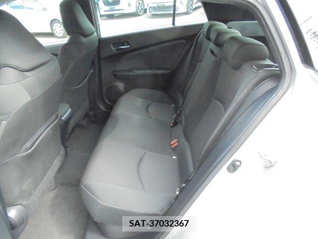 Toyota PRIUS 2019-03 384157-13