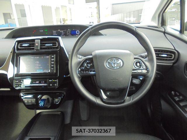 Toyota PRIUS 2019-03 384157-18