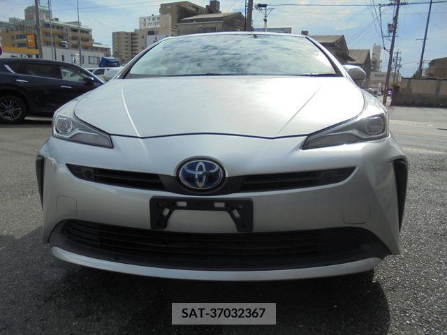 Toyota PRIUS 2019-03 384157-6