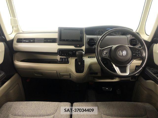 Honda N BOX CUSTOM 2018-06 278966-1
