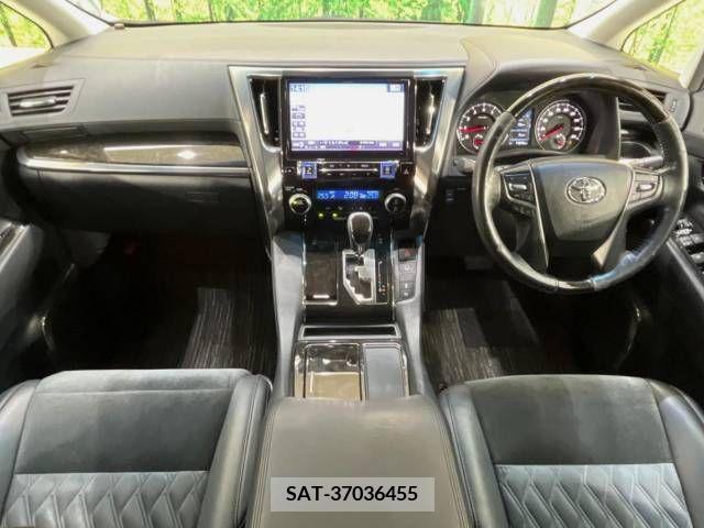 Toyota VELLFIRE 2016-03 394728-1