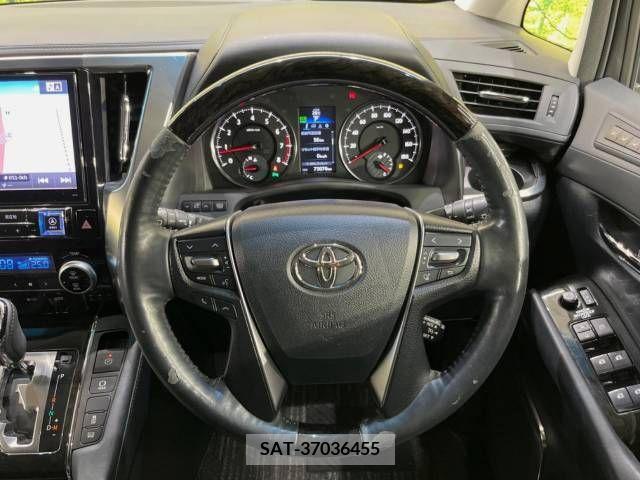 Toyota VELLFIRE 2016-03 394728-12