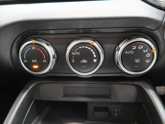 Mazda ROADSTER 2017-02 186807-8