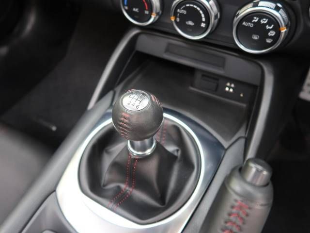 Mazda ROADSTER 2017-02 186807-2