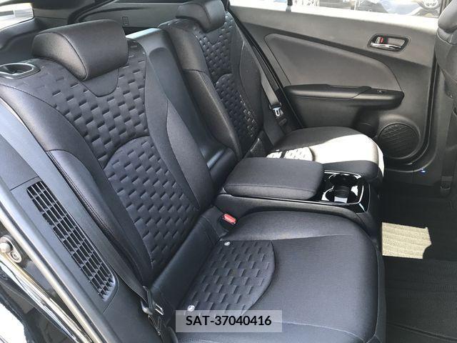 Toyota PRIUS PHV 2017-05 374489-12