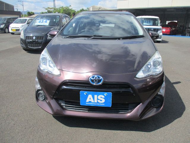 Toyota AQUA 2016-02 23476-1
