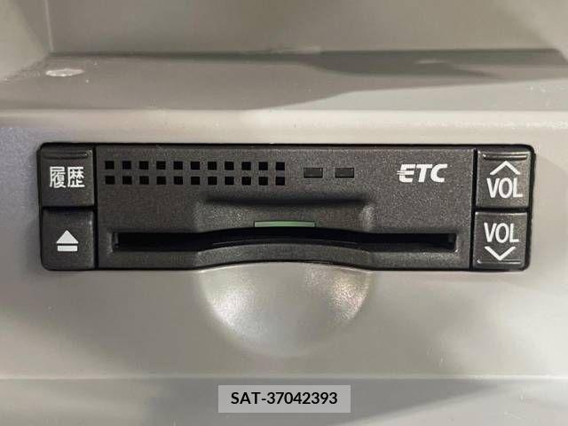Toyota ESTIMA 2006-03 378798-8