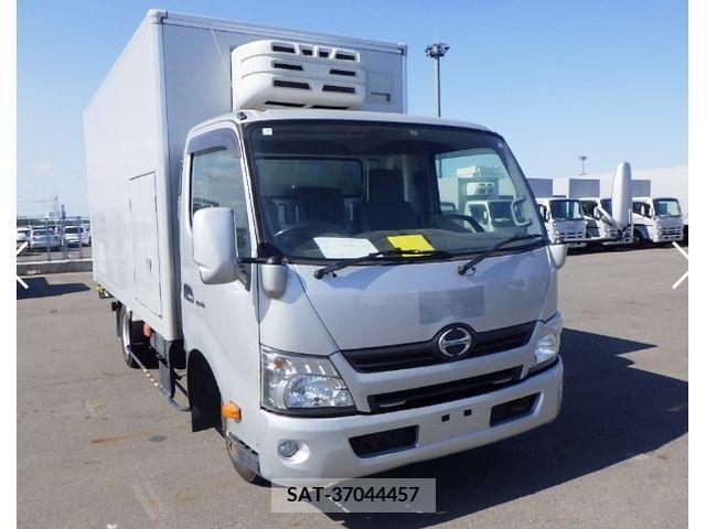Hino DUTRO 2013-09 379572-3