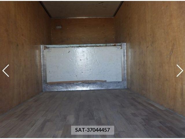 Hino DUTRO 2013-09 379572-8