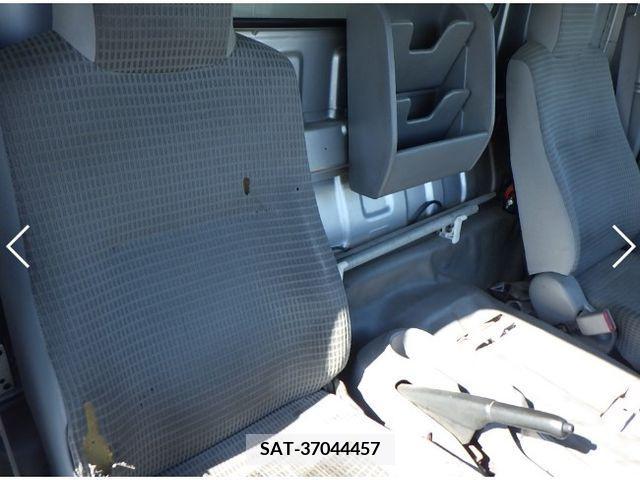 Hino DUTRO 2013-09 379572-5