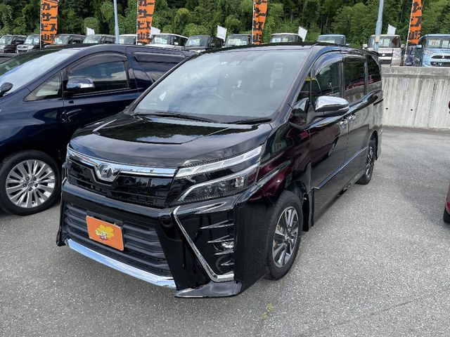 Toyota VOXY 2018-09 16869-0