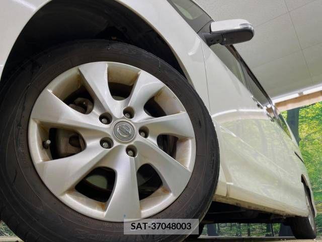 Nissan SERENA 2012-01 379184-14