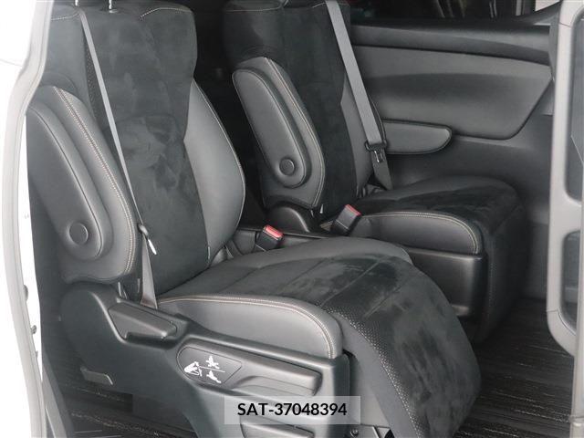 Toyota ALPHARD 2023-02 259167-12