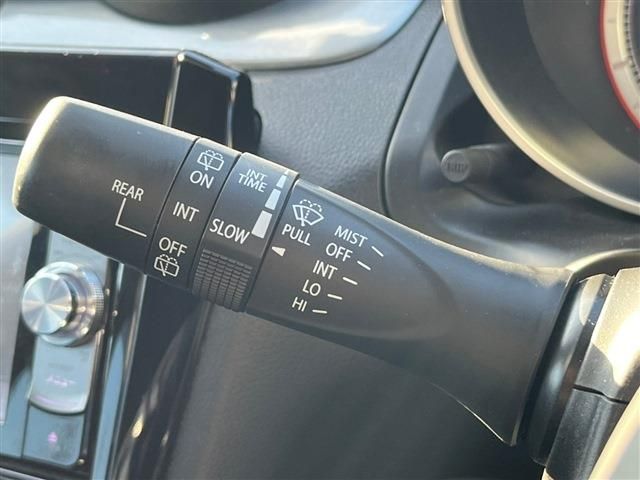 Suzuki SWIFT 2018-07 243-14