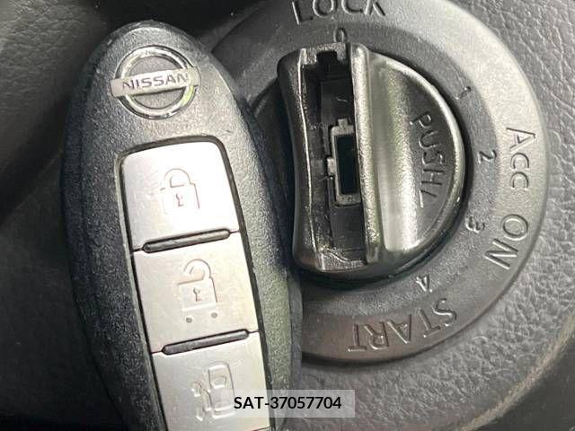 Nissan SERENA 2009-03 255882-5