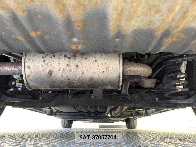 Nissan SERENA 2009-03 255882-19