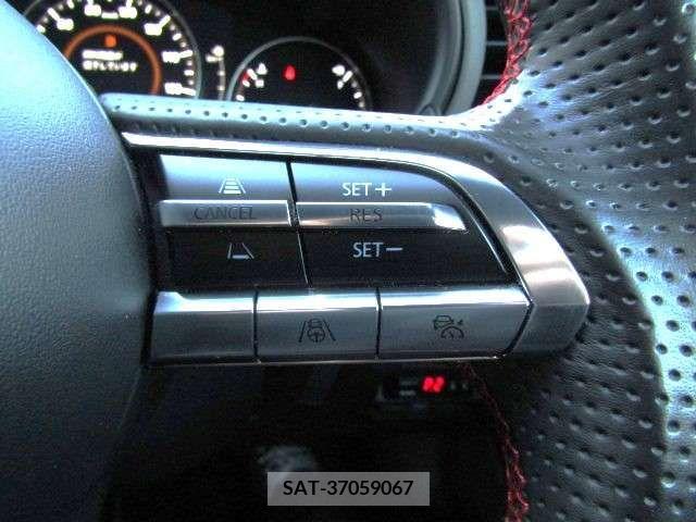 Mazda MAZDA3 2021-03 217229-11