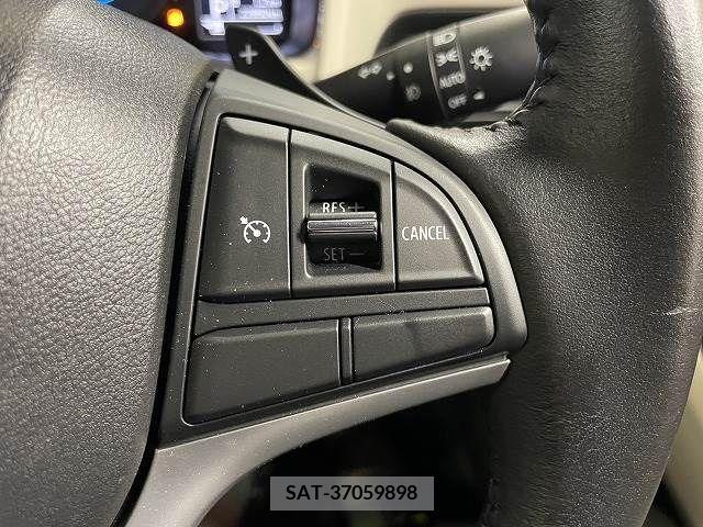 Suzuki X BEE 2018-03 325229-4
