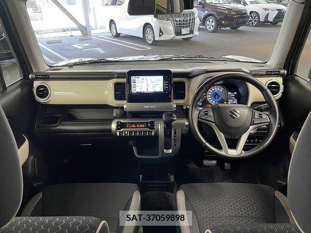 Suzuki X BEE 2018-03 325229-1