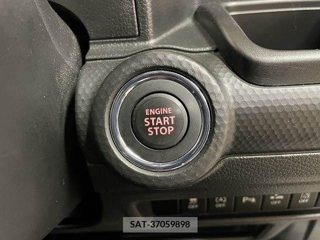 Suzuki X BEE 2018-03 325229-11
