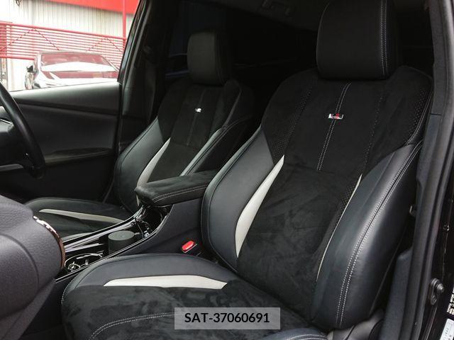 Toyota PRIUS PHV 2017-12 205436-5