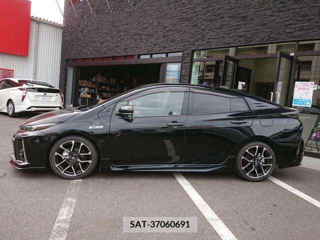 Toyota PRIUS PHV 2017-12 205436-19