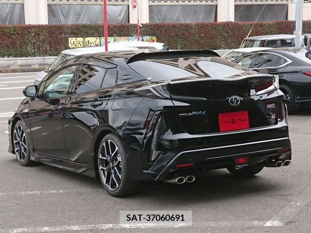 Toyota PRIUS PHV 2017-12 205436-20