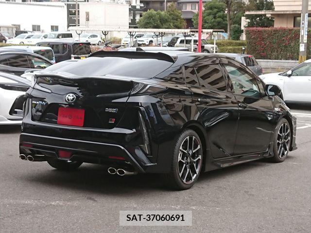 Toyota PRIUS PHV 2017-12 205436-2