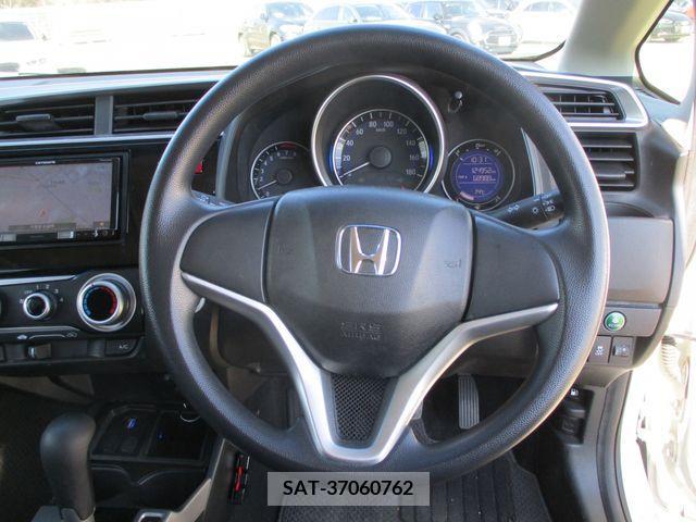 Honda FIT 2015-01 220643-9